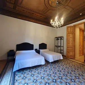 hostal-lausanne.topbarcelonahotels.com/